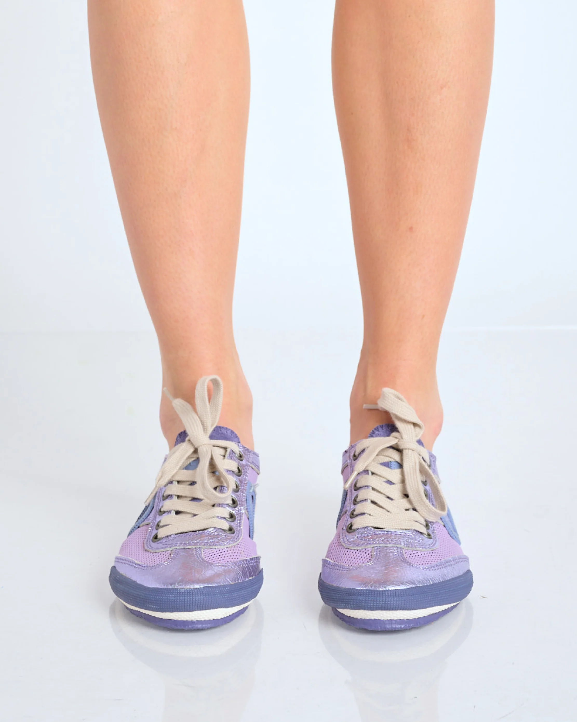 Joaneta Lame-Lilac - Image 3