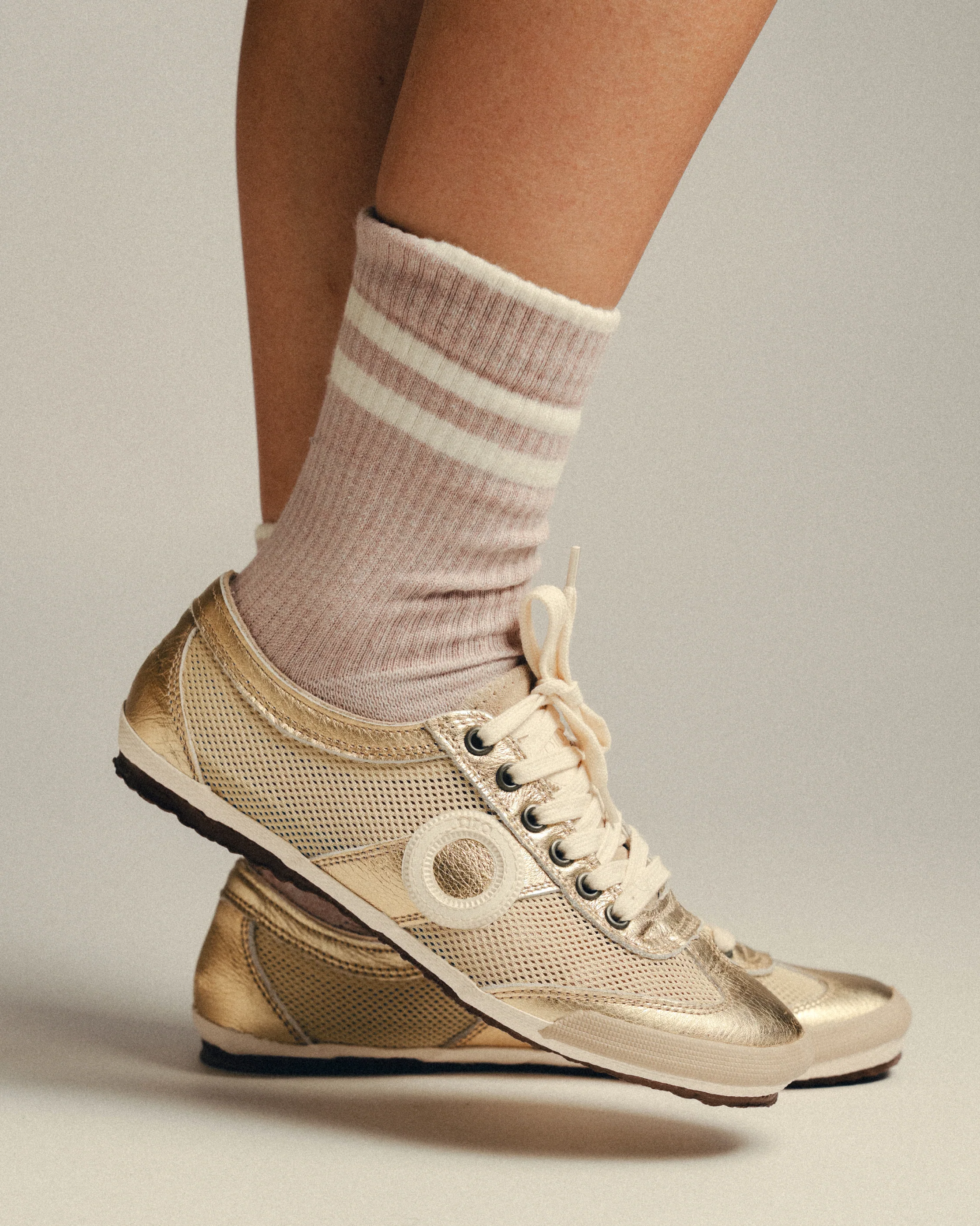 Joaneta Lame-Gold - Image 2